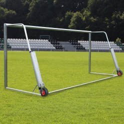  Dispositif antibasculement pour buts de football « Support de filet »